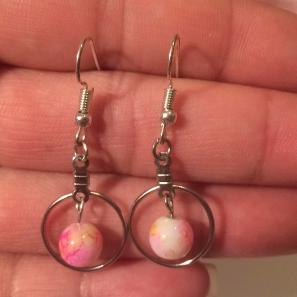 Tiny hoops - Picture 2 of 2